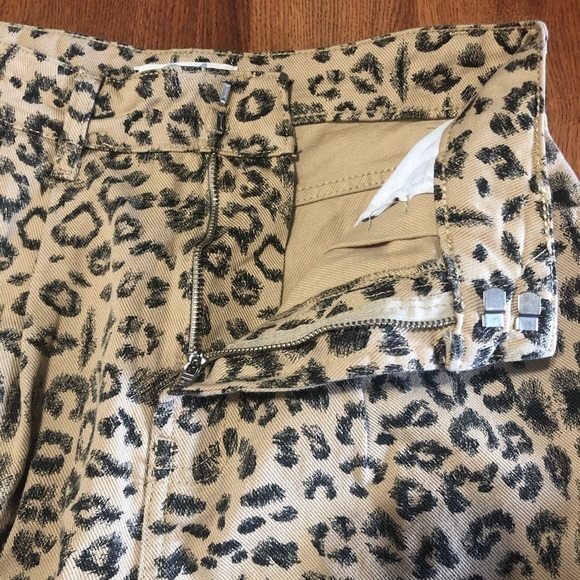 FREE PEOPLE WE THE FREE Printed Dogtown Cut-Off Shorts - Picture 6 of 10